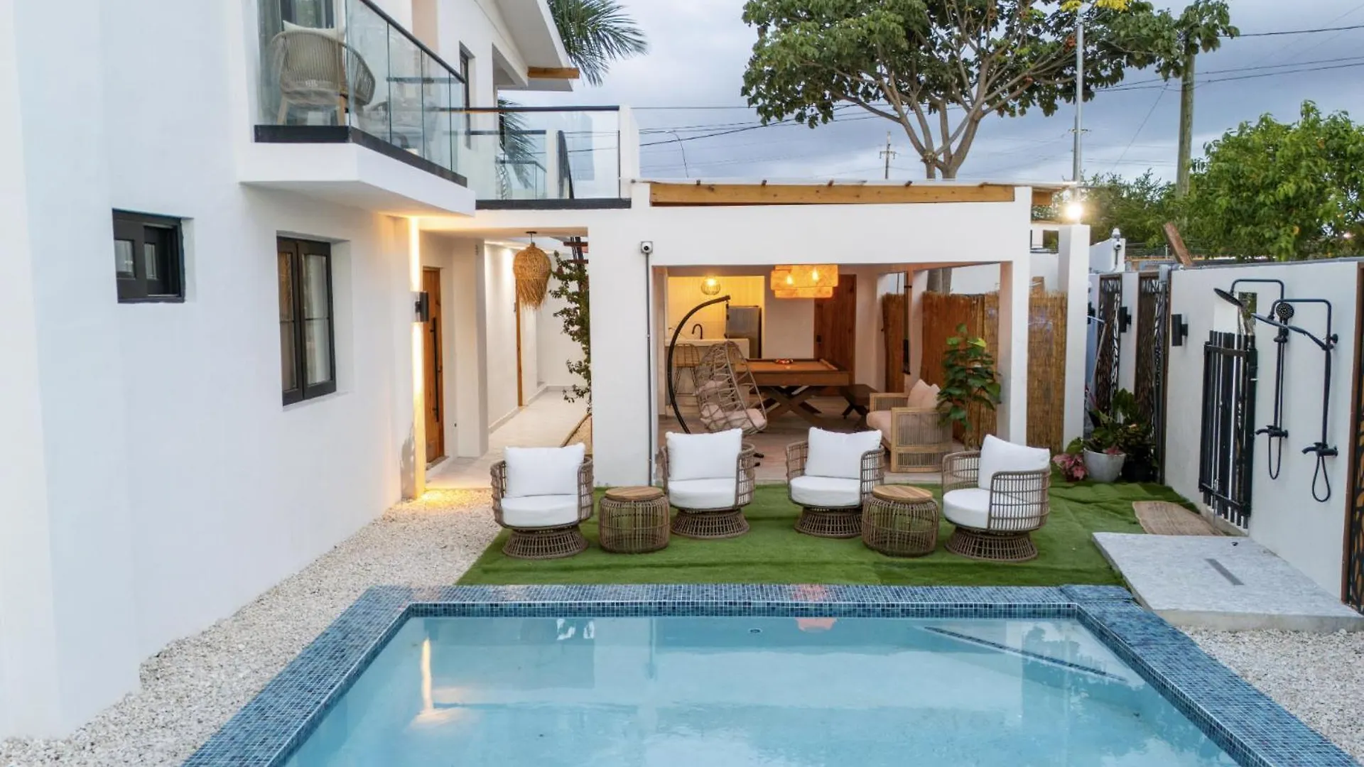 Pensionat Couples Suites At Ocean Park Beach Club San Juan