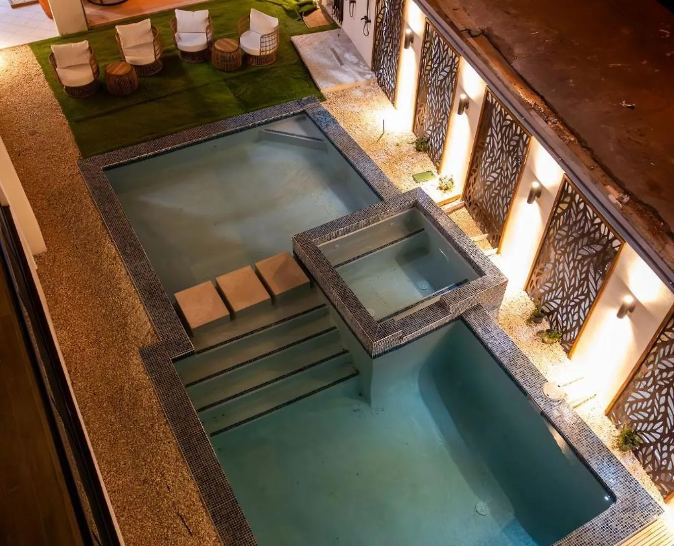 Pensionat Couples Suites At Ocean Park Beach Club San Juan